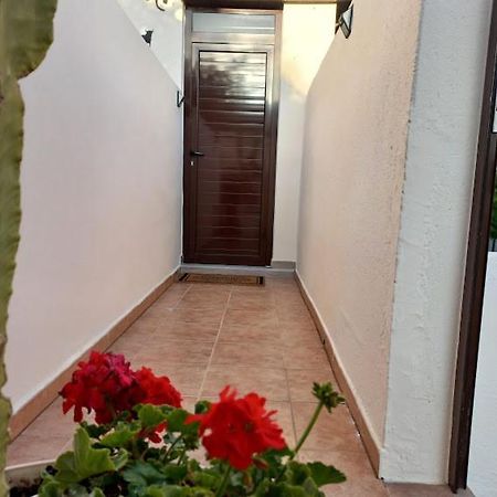 Apartamento Eva กอสตา เตกีสเซ ภายนอก รูปภาพ